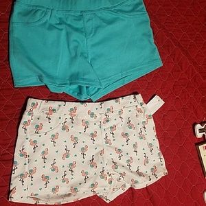 Shorts new with out tags